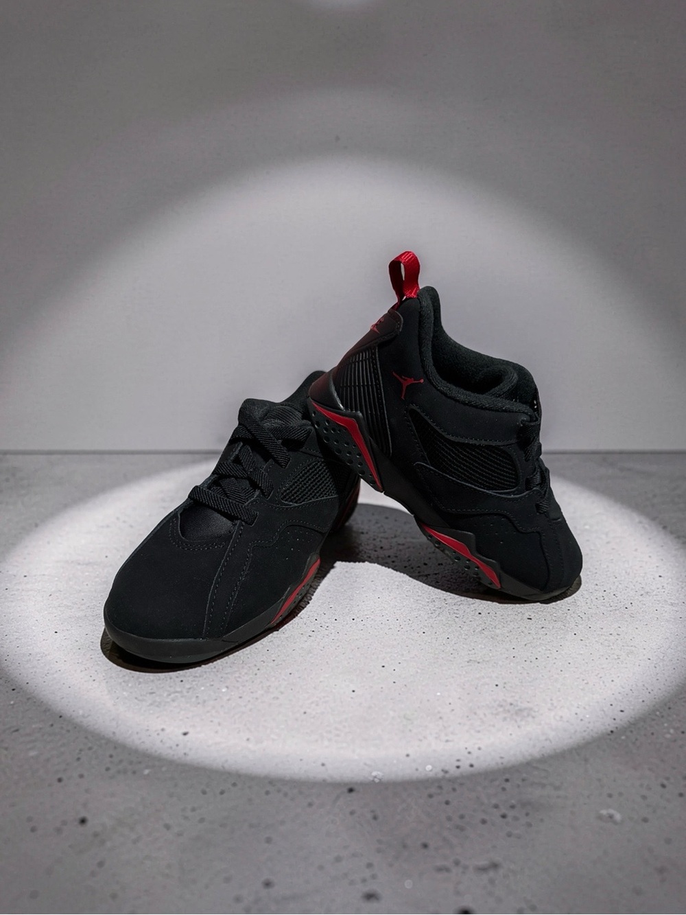 Nike Black and Red Men's Sneakers